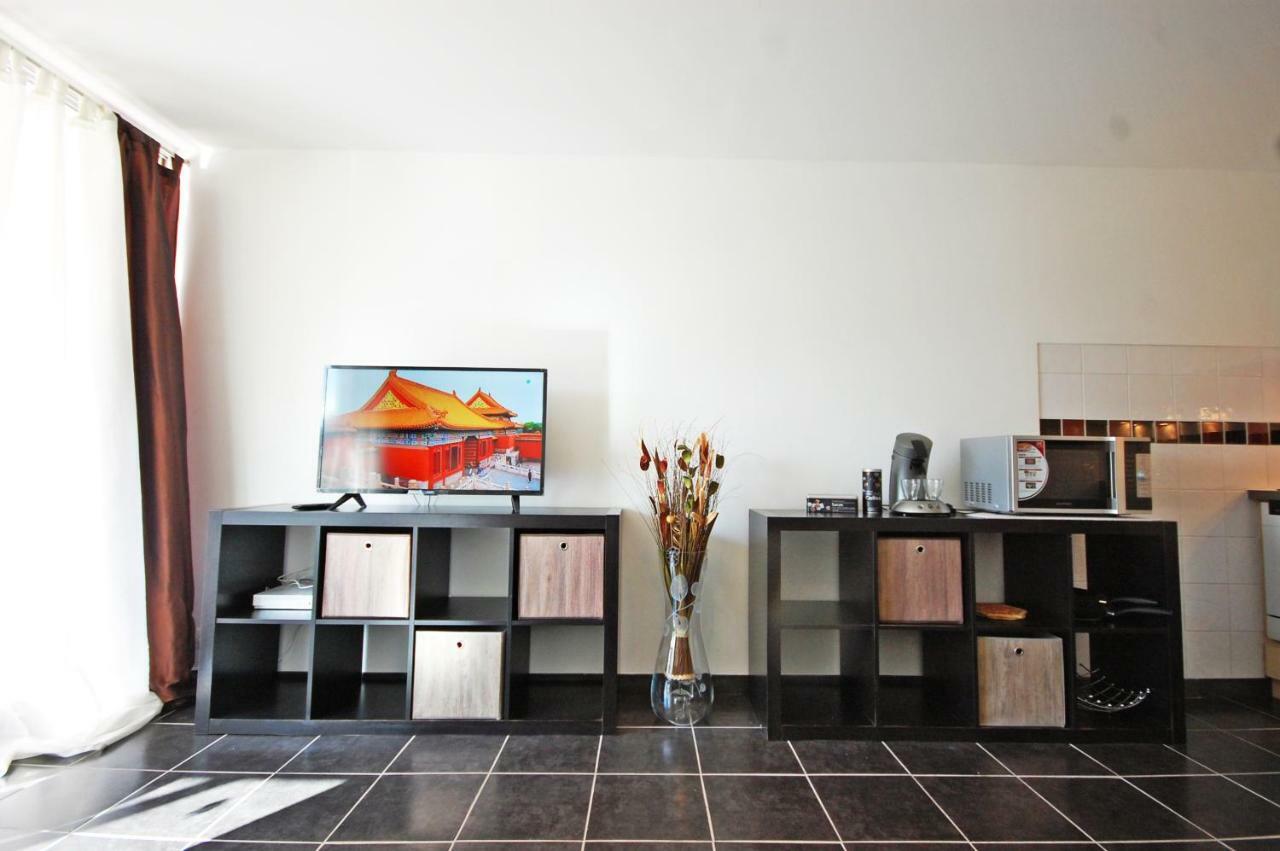 Apartment Grand La Presqu'ile 2 *
